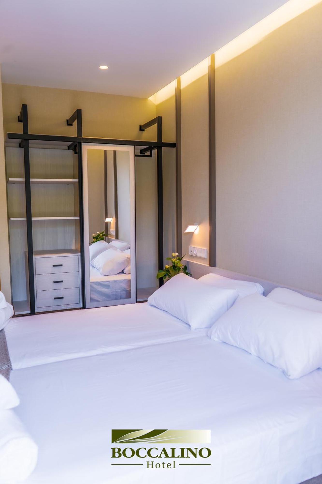 Hotel Boccalino 锡切斯 外观 照片